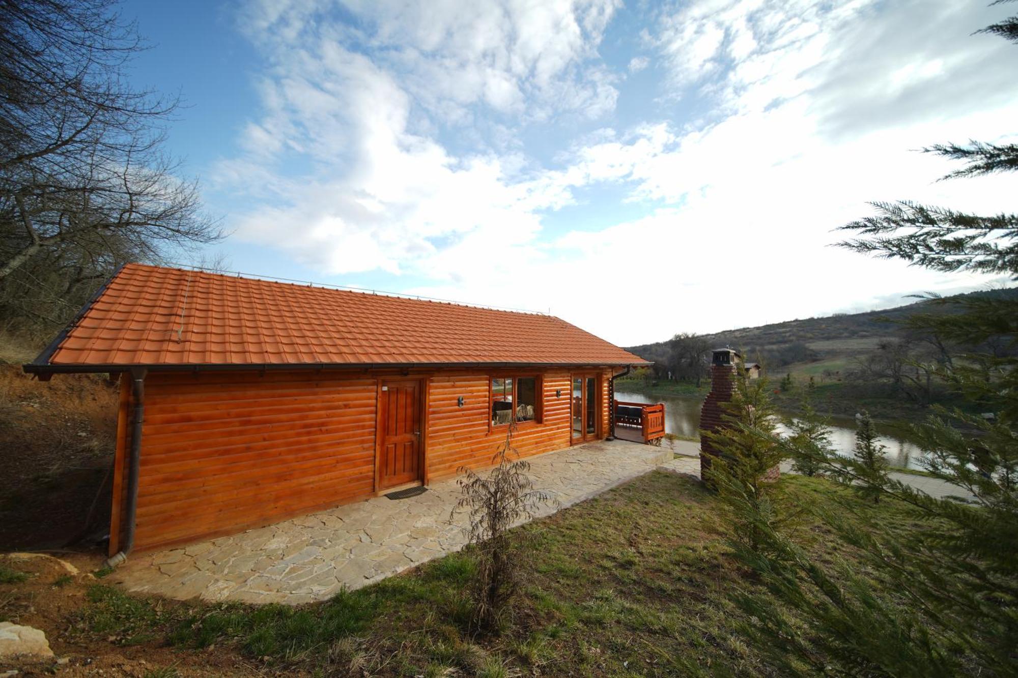 Bioland Villa'S Novoberdo Buitenkant foto